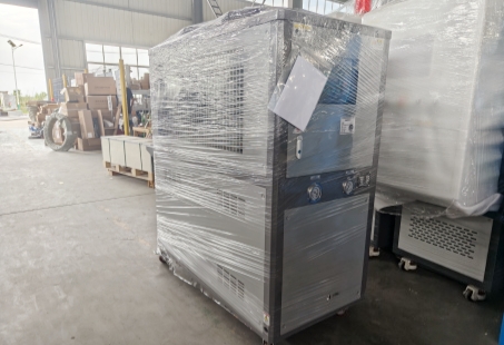 Livraison quotidienne | Refroidisseur à air Hengde 3 CV pour l'industrie du moulage par injection
