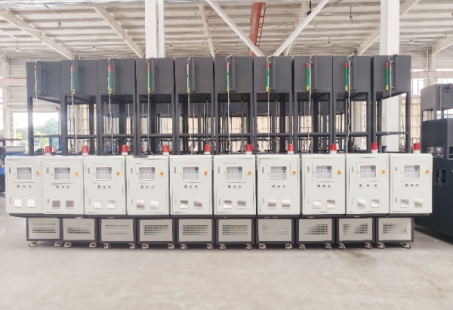 Production quotidienne | 20 unités de régulateurs de température pour moules à huile pour l'industrie des batteries au lithium