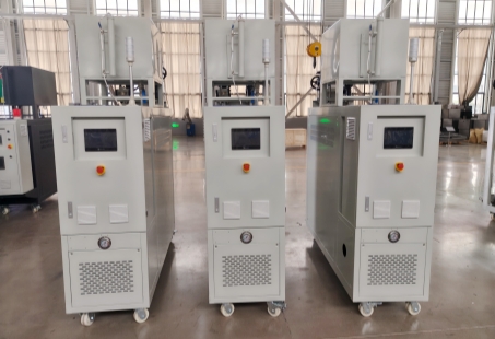 Régulateurs de température pour moules à huile HEOT-75-50, prêts pour l'assemblage final