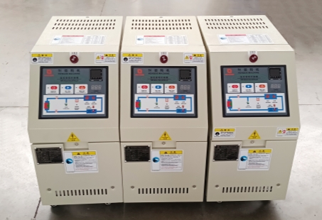 Régulateurs de température de moule de 9 kW finalisés pour la Russie