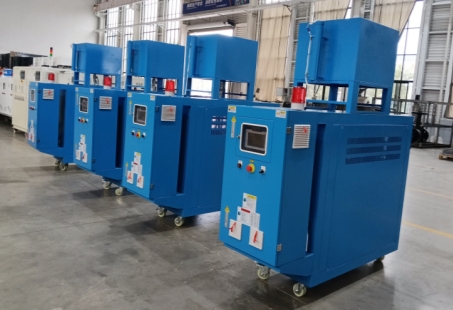 Quatre régulateurs de température de moules à huile de 30 kW livrés à Israël